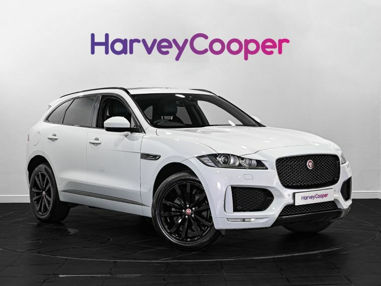 Compare Jaguar F-Pace 2.0D 180 Chequered Flag Awd YK70HUN White