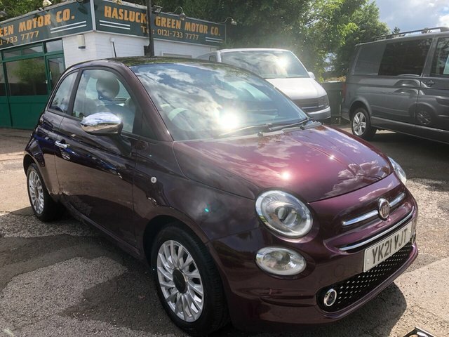 Compare Fiat 500 1.0 Lounge Mhev 69 Bhp YK21VJT Red