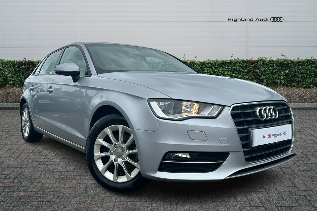 Compare Audi A3 Se 1.4 Tfsi Cylinder On Demand 150 Ps 6 Speed SX65GKK Silver