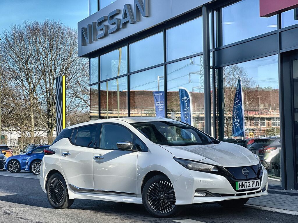 Compare Nissan Leaf 110Kw Tekna 39Kwh HN72PUY White