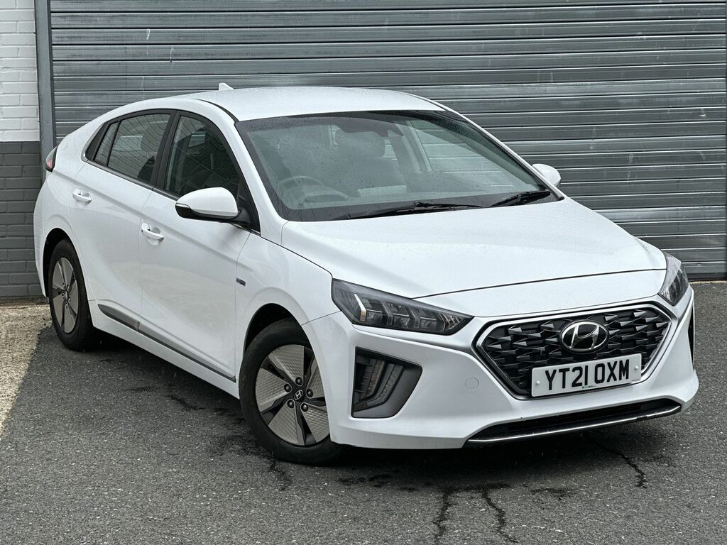 Compare Hyundai Ioniq 1.6 Gdi Hybrid Premium Dct YT21OXM White