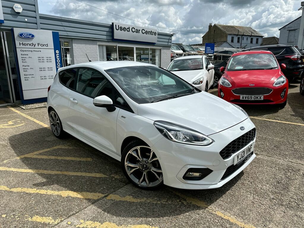 Compare Ford Fiesta 1.0 Ecoboost Hybrid Mhev 155 St-line X Edition YJ21VMF White