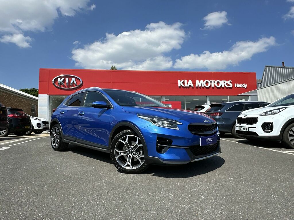 Compare Kia Xceed 1.0T Gdi Isg Connect HN71GXY Blue