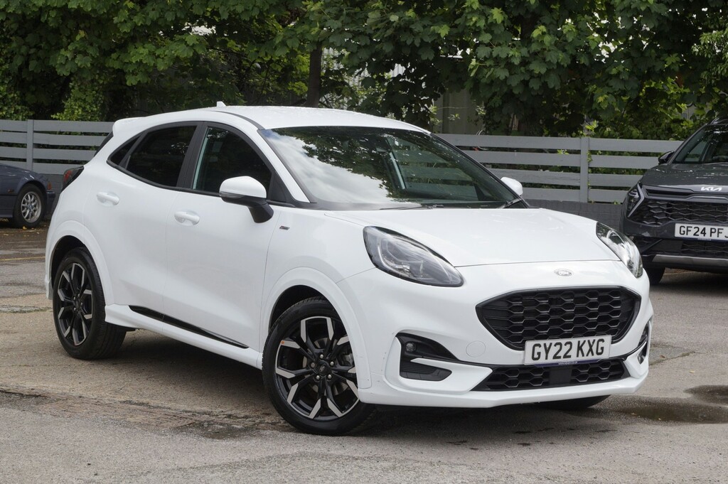 Compare Ford Puma 1.0 Ecoboost Hybrid Mhev St-line X Dct GY22KXG White