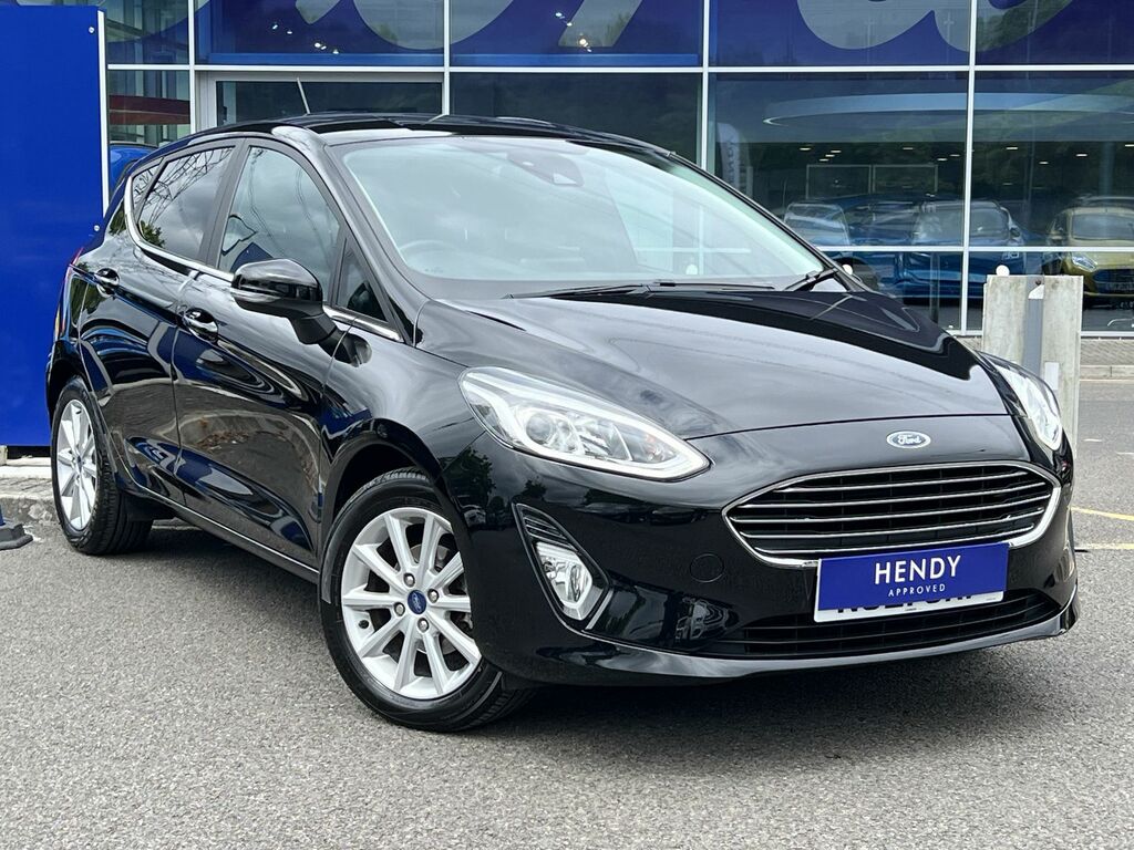 Compare Ford Fiesta 1.0 Ecoboost 95 Titanium NG21SKF Black