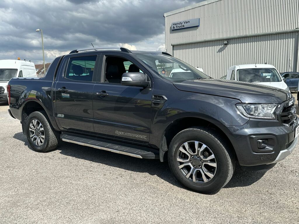 Compare Ford Ranger Pick Up Double Cab Wildtrak 2.0 Ecoblue 213 HD71AYS Grey