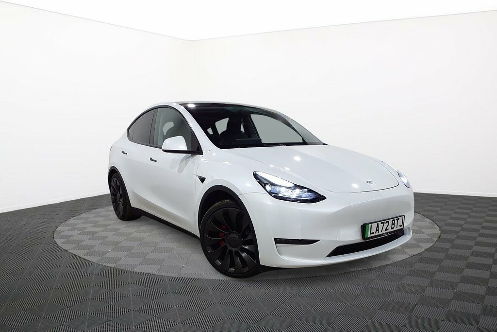 Compare Tesla Model Y Performance Awd 420 Bhp LA72BTJ White