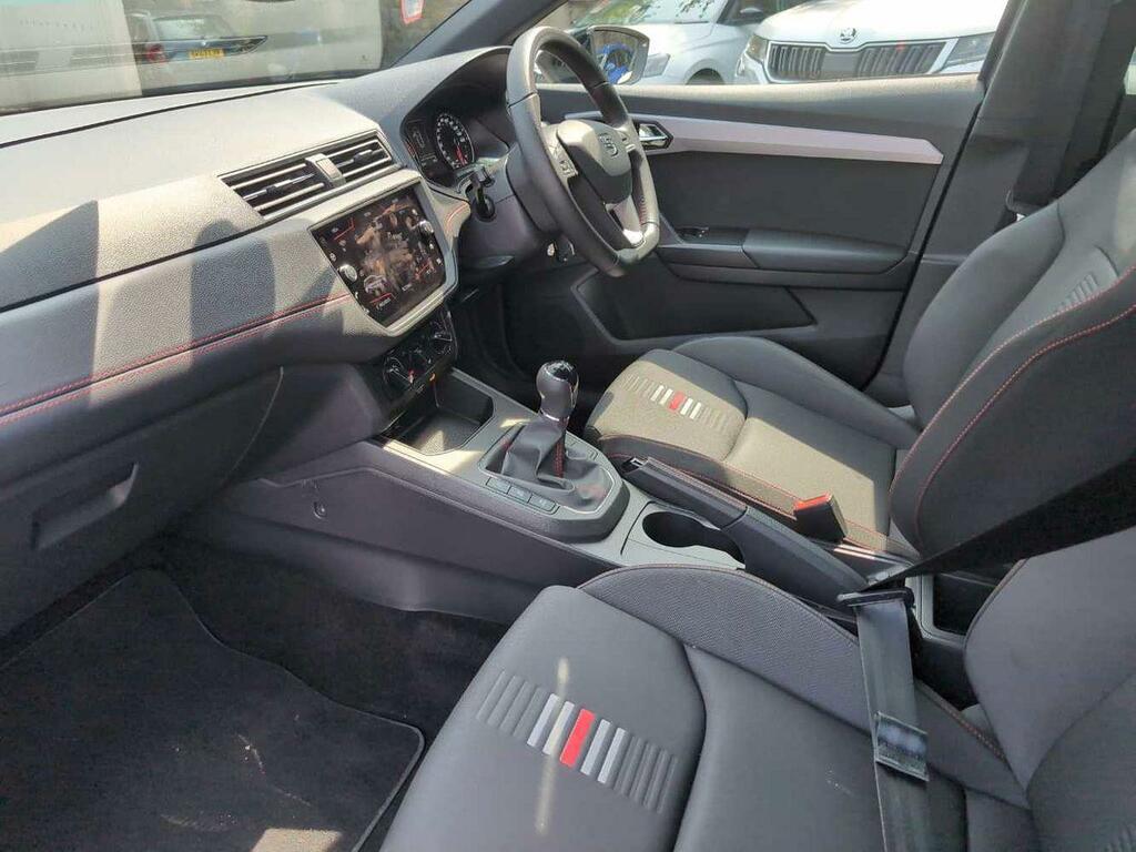 Compare Seat Ibiza 1.0 Tsi 115Ps Fr 5-Door FX20VAK Grey