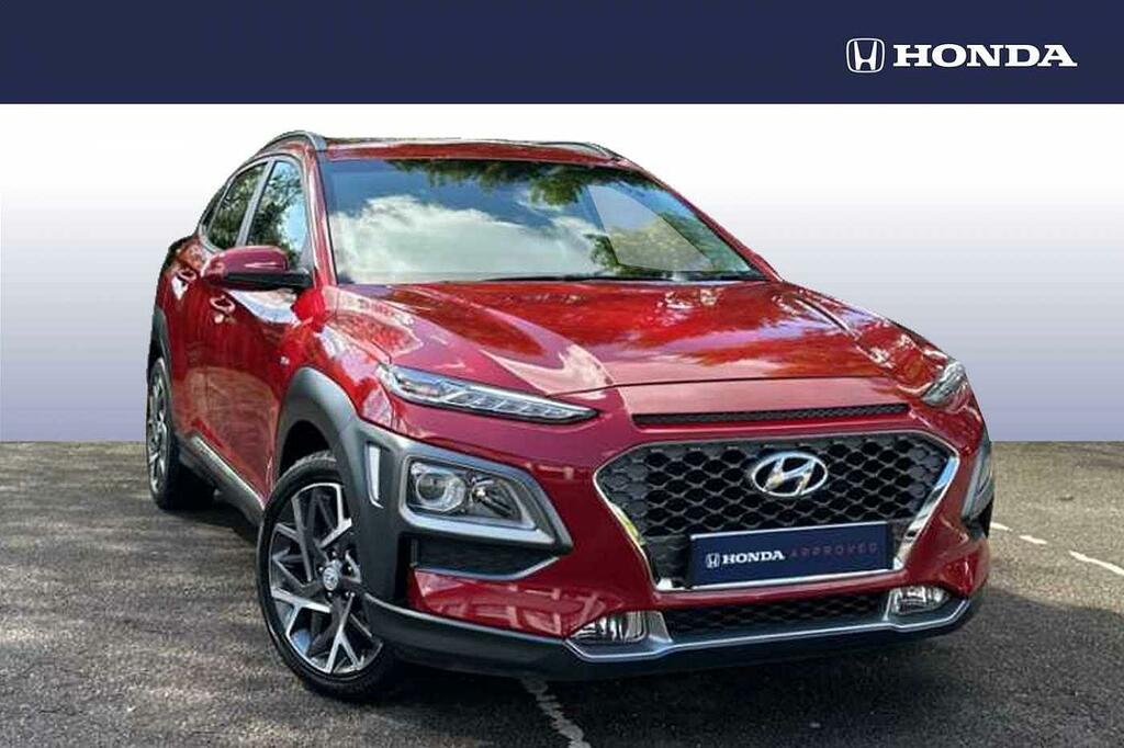 Compare Hyundai Kona Gdi Premium WM70NWO Red