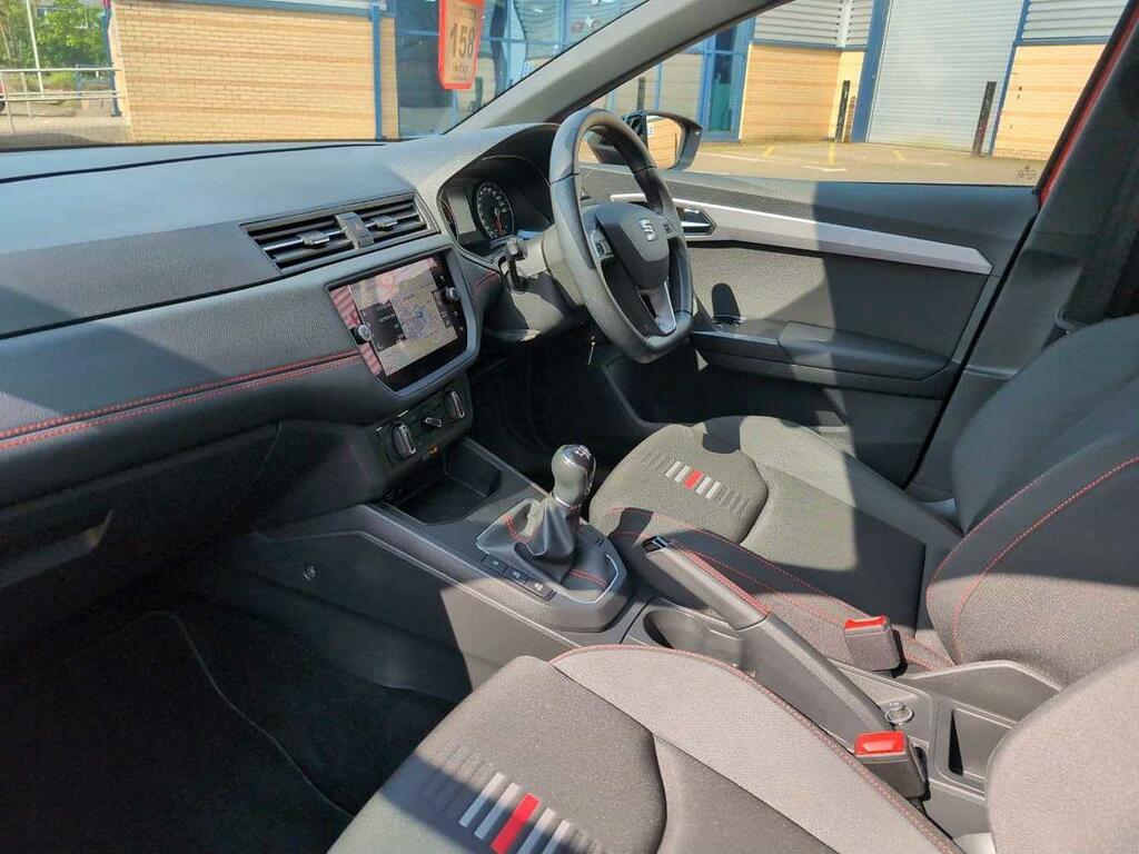 Compare Seat Ibiza 1.0 Tsi 95Ps Fr 5-Door YG20OCU White