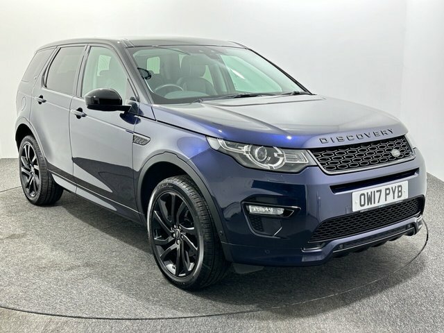 Compare Land Rover Discovery 2.0L Td4 Hse Dynamic Lux 180 Bhp OW17PYB Blue