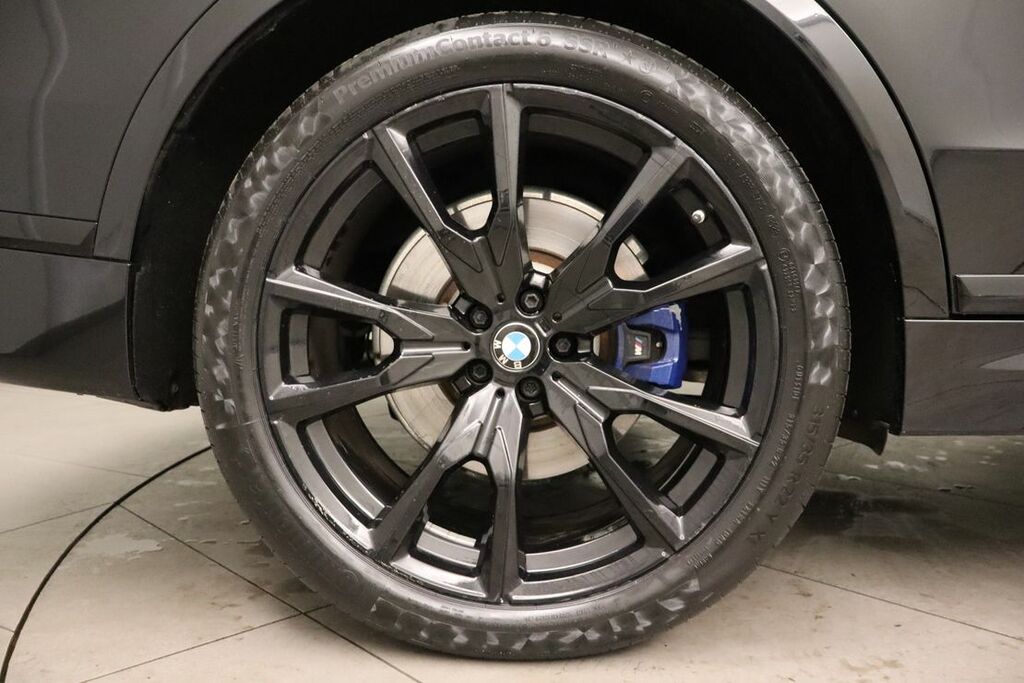 BMW X7 Xdrive40d Mht M Sport Step Black #1