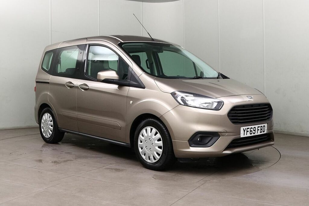 Ford Tourneo Courier 1.0 Ecoboost Zetec Silver #1