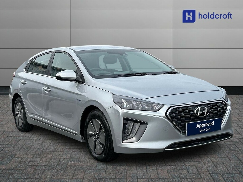 Compare Hyundai Ioniq 1.6 Gdi Hybrid Premium Dct SK21DMD Silver