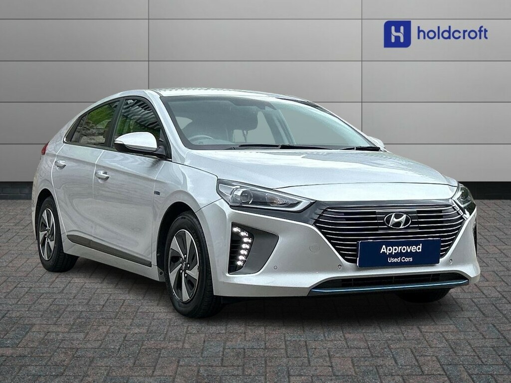 Compare Hyundai Ioniq 1.6 Gdi Hybrid Premium Se Dct DY17YJM Silver