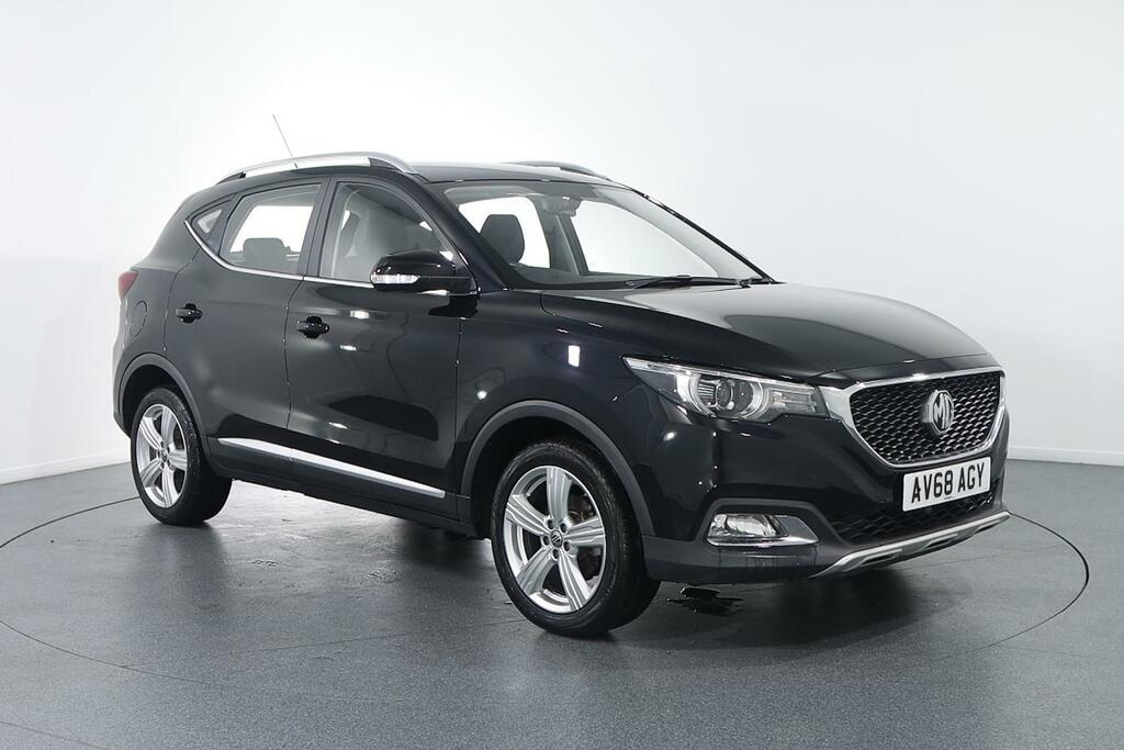 Compare MG ZS Zs Exclusive Only 11,290 AV68AGY 
