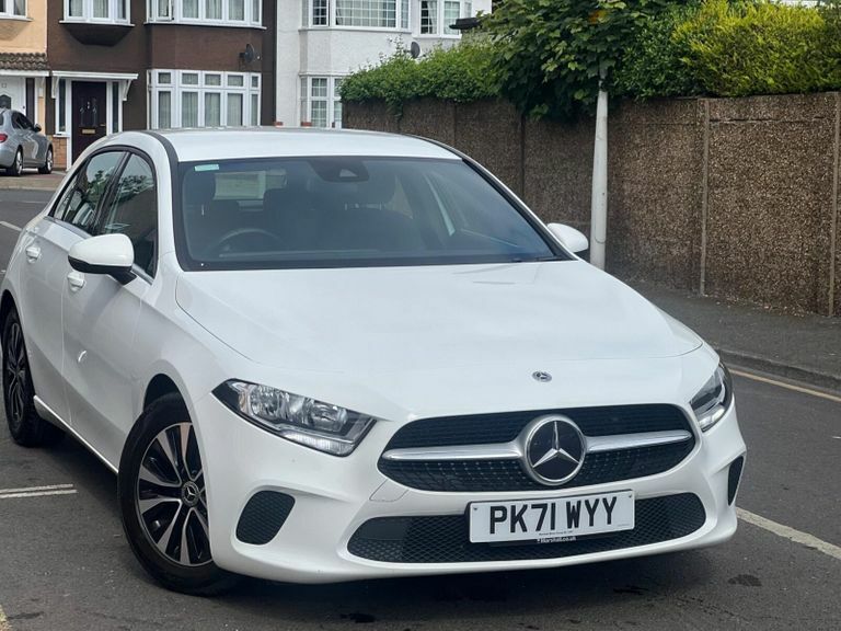 Compare Mercedes-Benz A Class 1.3 A180 Se 7G-dct Euro 6 Ss PK71WYY White
