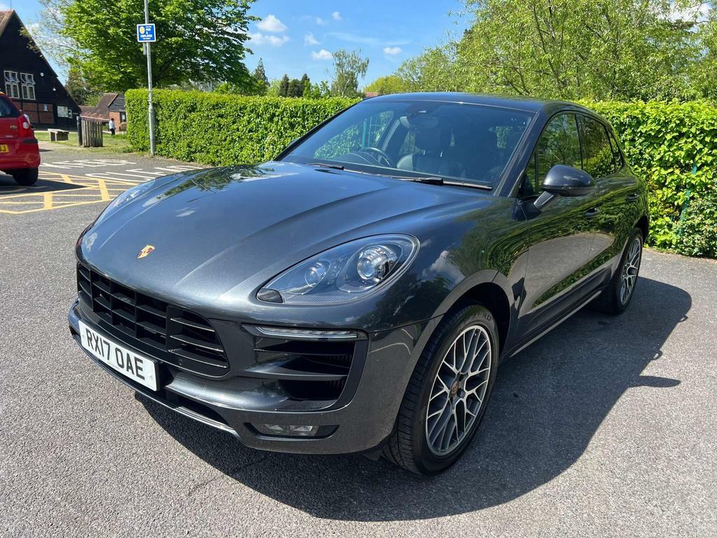 Compare Porsche Macan 3.0T V6 Gts Pdk 4Wd Euro 6 Ss RX17OAE Grey