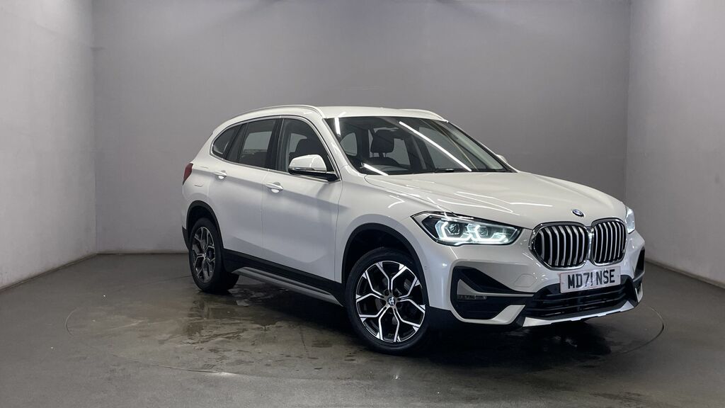 Compare BMW X1 2.0 Sdrive18d Xline 148 Bhp MD71NSE White