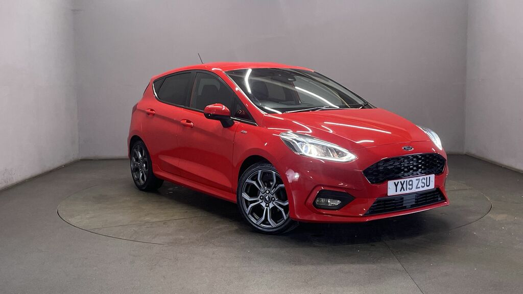 Compare Ford Fiesta 1.0 St-line 124 Bhp YX19ZSU Red