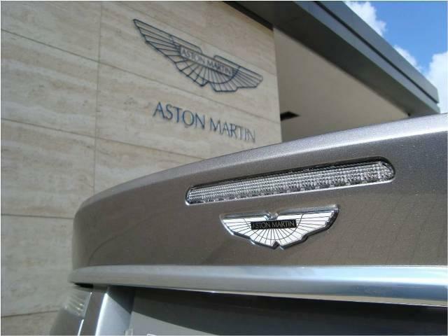 Aston Martin V8 Vantage Silver #1