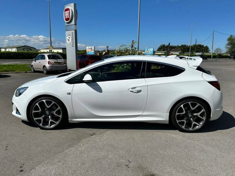 Compare Vauxhall Astra GTC Petrol SD68NHV White