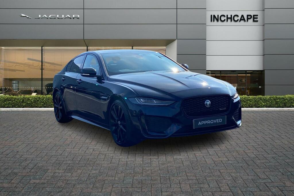 Compare Jaguar XE 2.0 D200 R-dynamic Hse Black AU73NBJ Blue