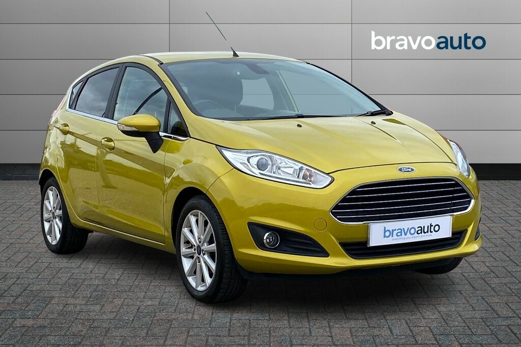 Compare Ford Fiesta 1.0 Ecoboost 125 Titanium BF66UGM Yellow