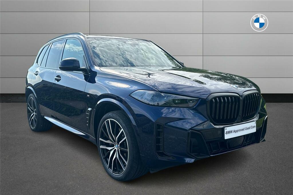 Compare BMW X5 Xdrive30d Mht M Sport Pro Pack AU73HXN Blue