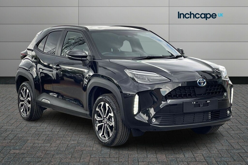 Compare Toyota Yaris Cross 1.5 Hybrid Design Cvt Tech Pack FN24JCO Black
