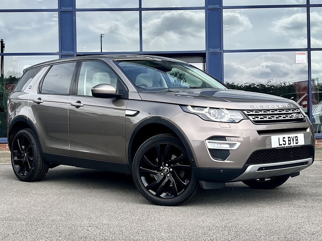 Compare Land Rover Discovery Sport Sport Td4 Hse Luxury U5506 Ulez L5BYB Brown
