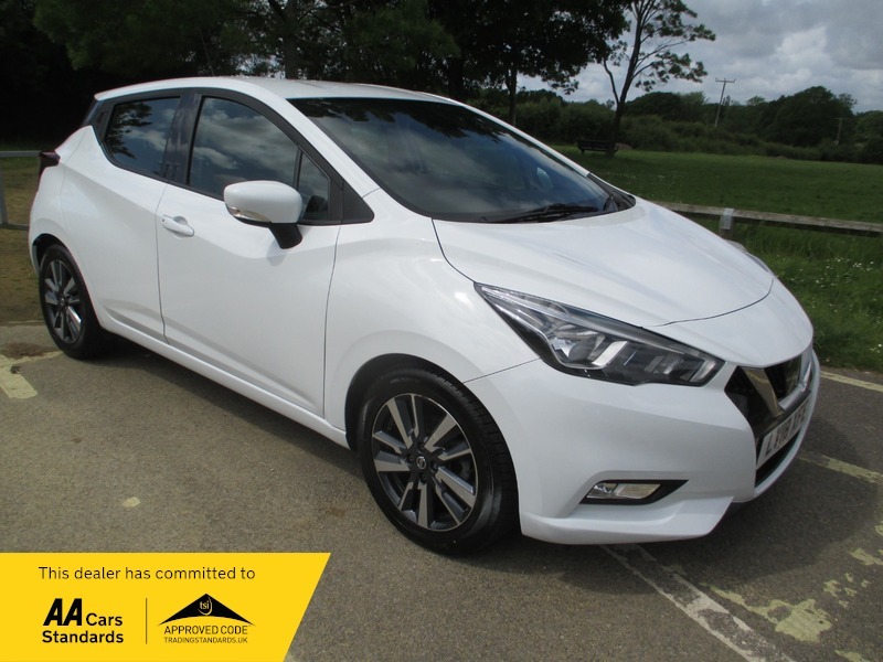 Nissan Micra Acenta Limited Edition White #1