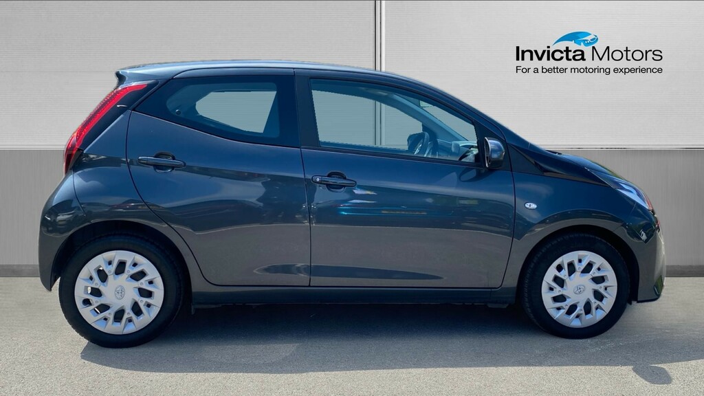 Compare Toyota Aygo X-play FP68HLY Grey