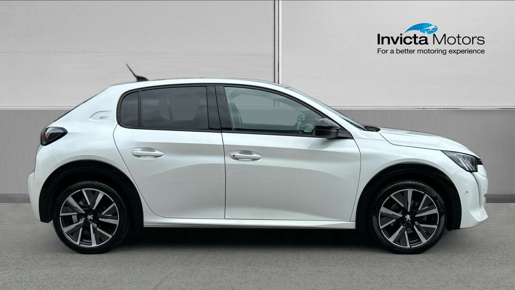 Compare Peugeot 208 Gt VA21HYF White