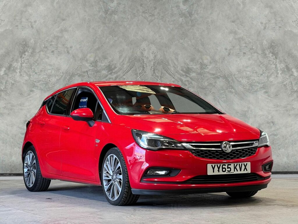 Compare Vauxhall Astra Sri YY65KVX Red