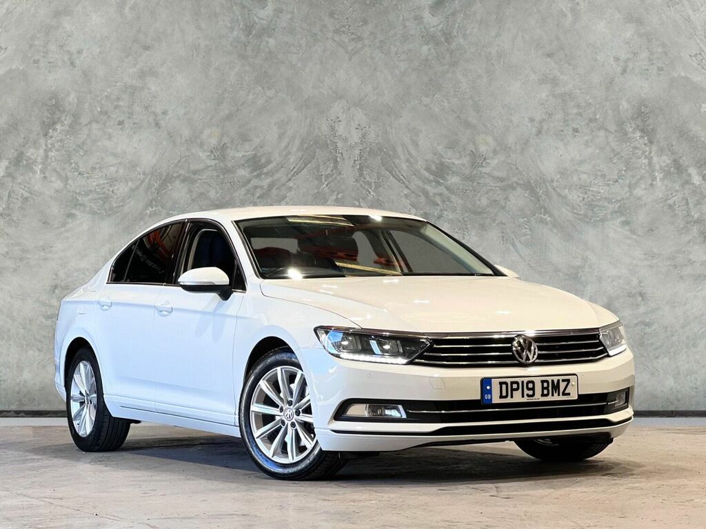 Volkswagen Passat Saloon 2.0 Tdi Se Business Euro 6 Ss 2019 White #1