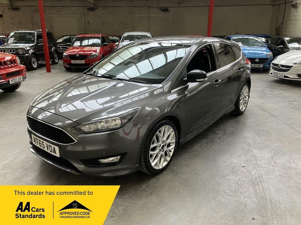 Ford Focus 1.5T Ecoboost Zetec S Euro 6 Ss Grey #1