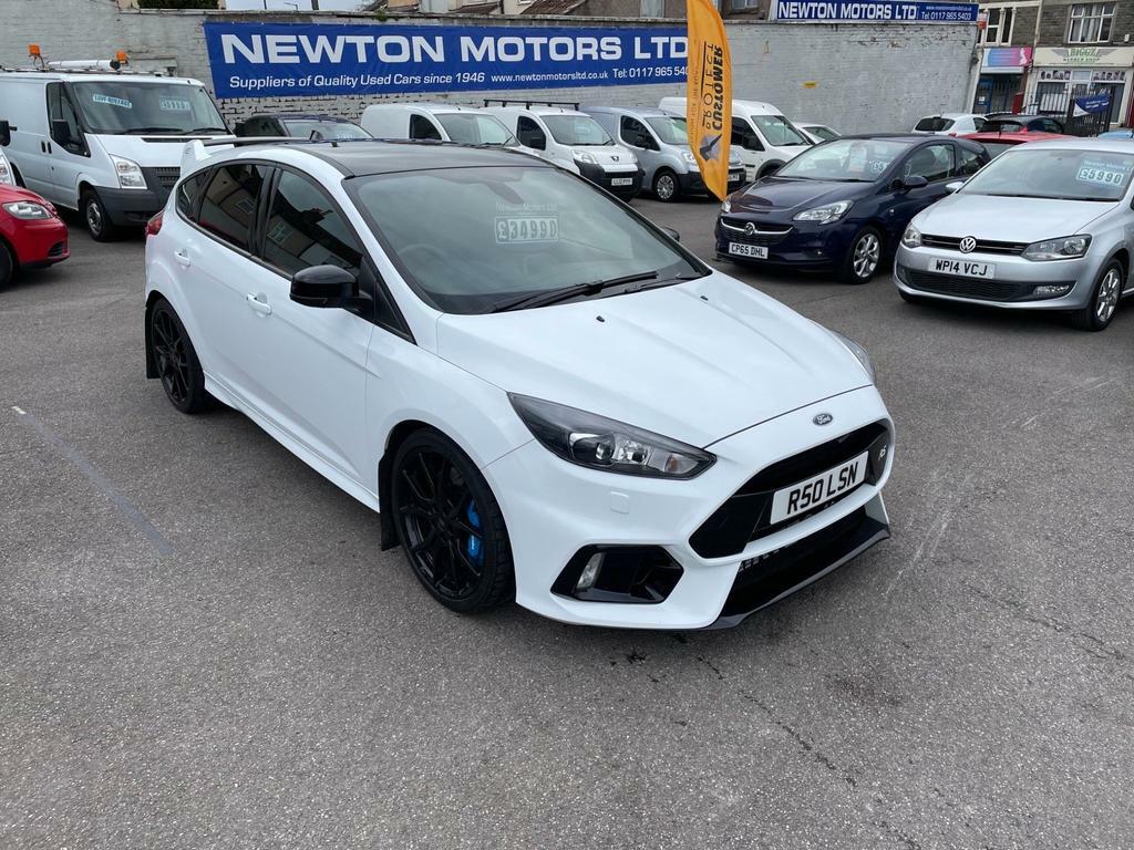 Compare Ford Focus 2.3T Ecoboost Rs Awd Ss  White