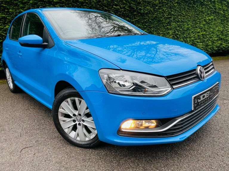 Compare Volkswagen Polo 1.2 Tsi Bluemotion Tech Se Euro 6 Ss YT64ZXA Blue