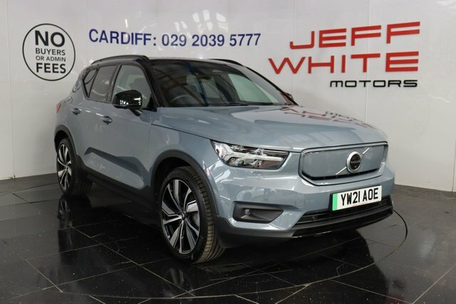 Compare Volvo XC40 78Kwh First Edition Awd YW21AOE Grey
