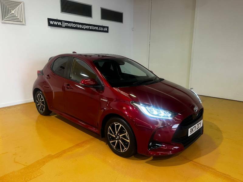 Compare Toyota Yaris Hatchback RK71ZCY Red