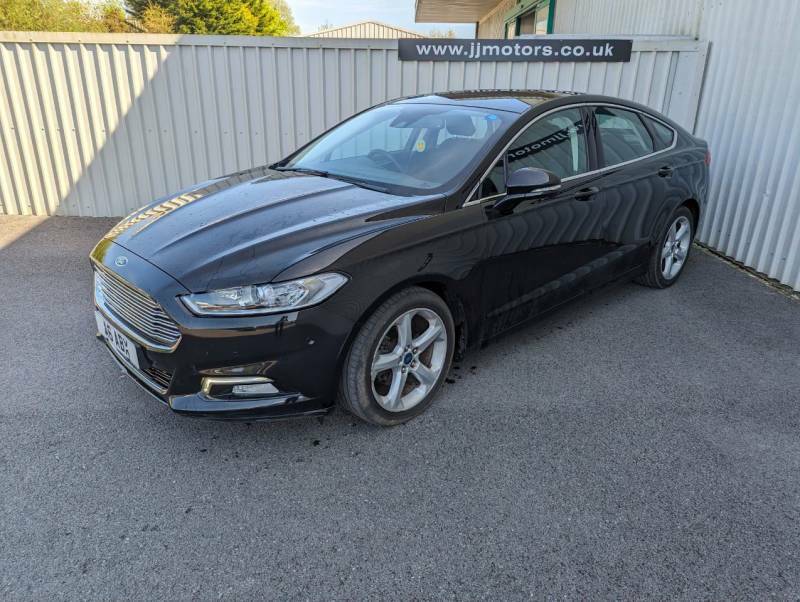 Compare Ford Mondeo Hatchback A6ABX Black