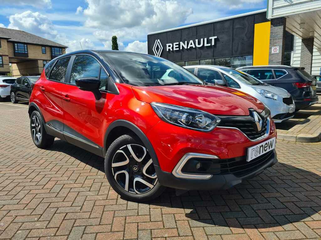 Compare Renault Captur Iconic Tce AX69JMV Red
