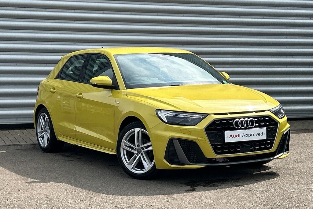 Compare Audi A1 S Line 25 Tfsi 95 Ps 5-Speed CV69VCA Yellow