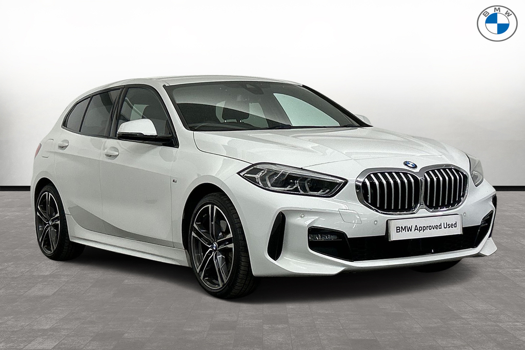 Compare BMW 1 Series 118I M Sport N77DSC White