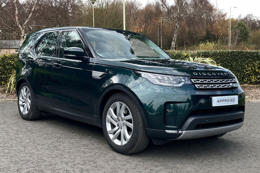Compare Land Rover Discovery Td6 Hse SX17HFM Green
