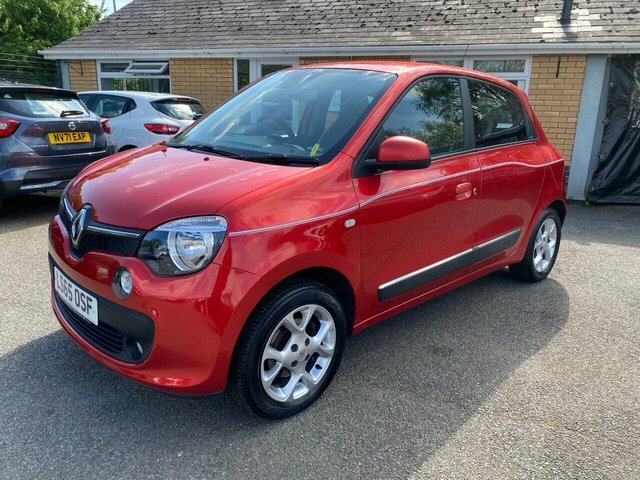 Compare Renault Twingo 0.9 Dynamique Energy Tce Ss 90 Bhp LS65OSF Red