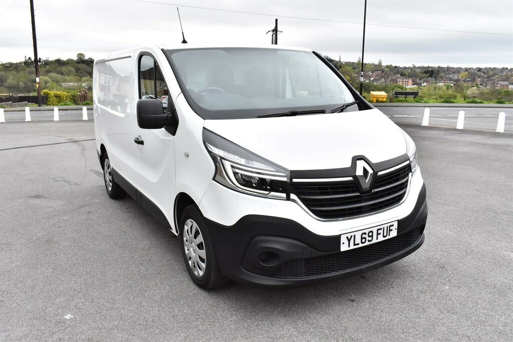 Compare Renault Trafic 2.0 Dci Energy 28 Business Swb Standard Roof Euro YL69FUF White
