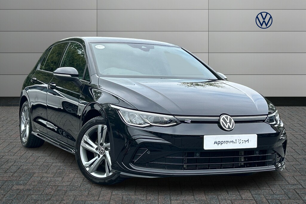 Compare Volkswagen Golf 1.5 Tsi 150 R-line VN71XAM Black