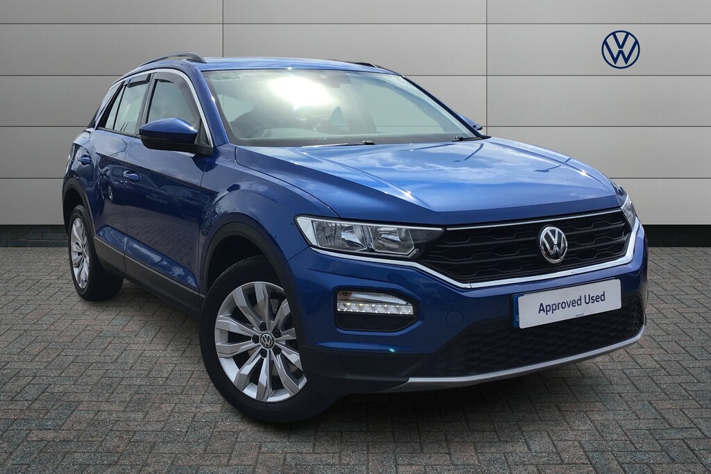 Compare Volkswagen T-Roc 1.0 Tsi Se BU18OWH Blue